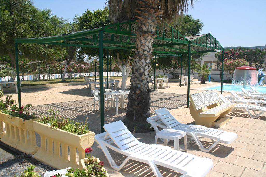 Complexe Touristique Sidi Salem Hotel Bizerte Exterior foto