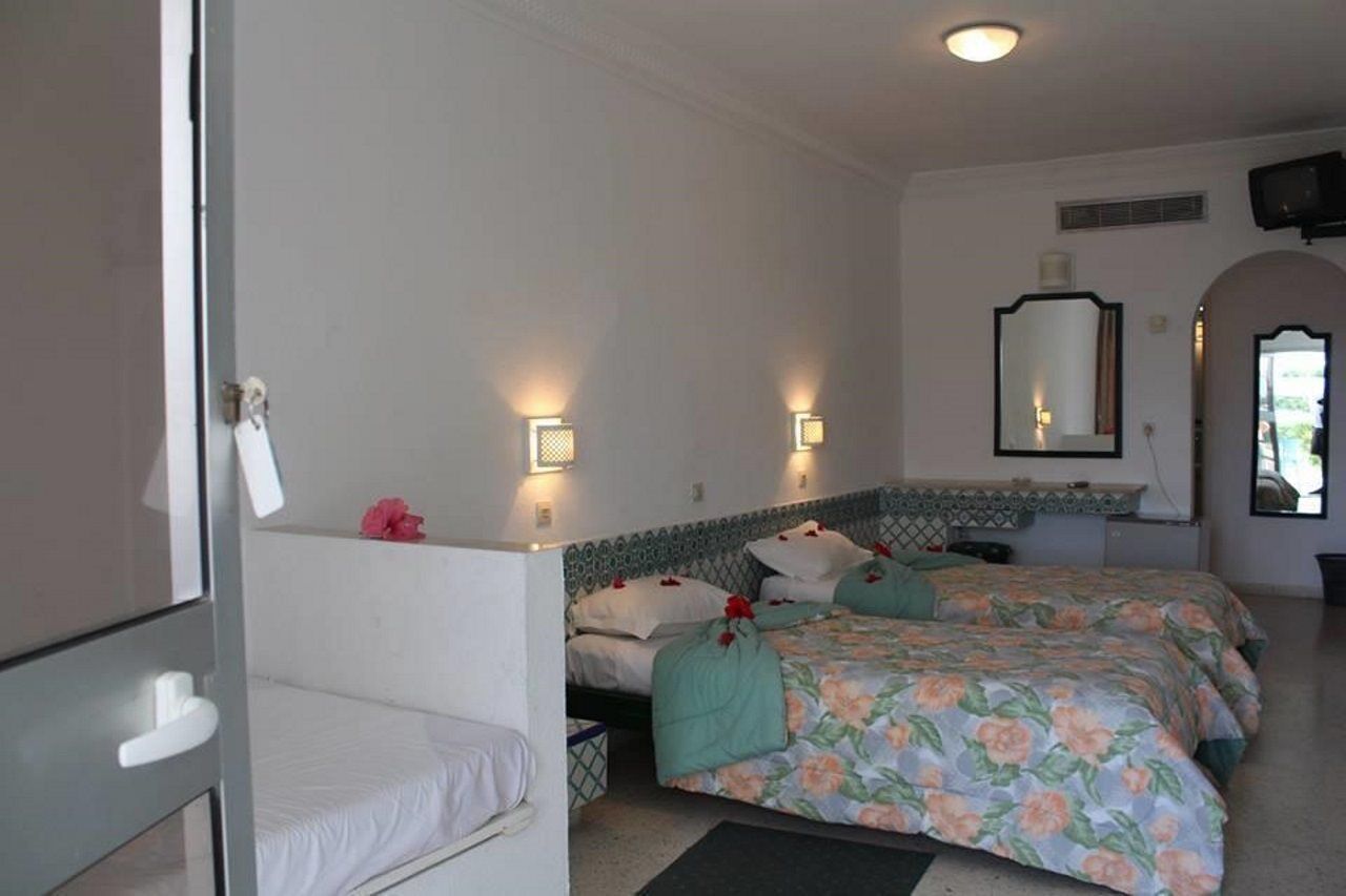 Complexe Touristique Sidi Salem Hotel Bizerte Exterior foto